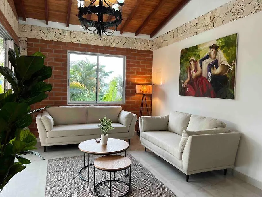 Palos Altos House Poblado 6 Min To Provenza Medellin Colombia