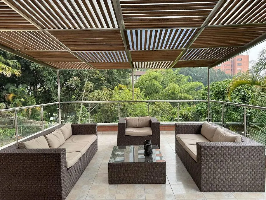 Palos Altos House Poblado 6 Min To Provenza Medellin Holiday home